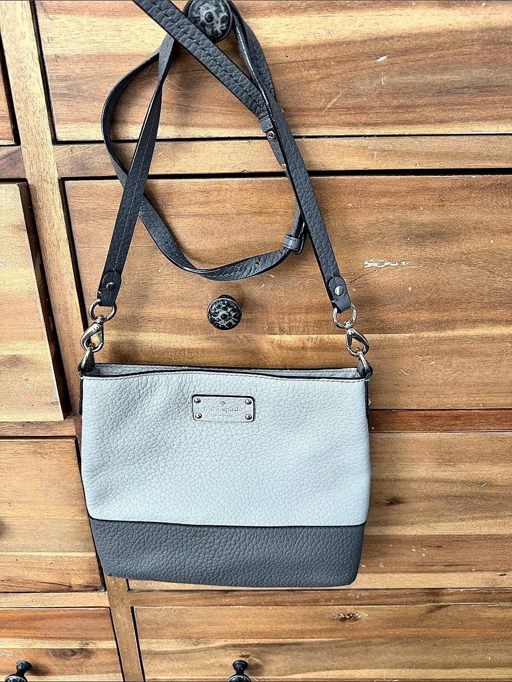 Kate Spade Crossbody Bag in Gray & Black